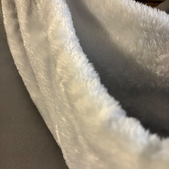 PEANUTS SNOOPY & WOODSTOCK PLUSH XMAS PULLOVER HOODIE SIZE SMALL - Picture 5 of 7